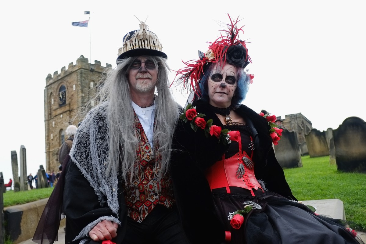 Впечатляющий фестиваль любителей готики Whitby Gothic Weekend 2014, готика, готы