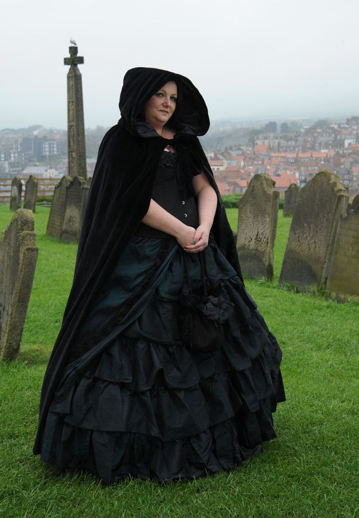 Впечатляющий фестиваль любителей готики Whitby Gothic Weekend 2014, готика, готы