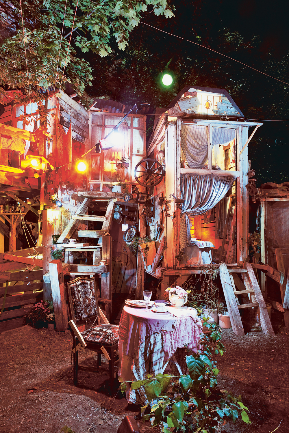 самые необычные рестораны, рестораны с необычными услугами 