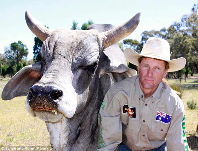 Пожар изуродовал мужчину до неузнаваемости, но он считает, что это был счастливейший день в его жизни Попал в аварию, пожар изуродовал тело мужчины, Джейми Мэннинг, Jamie Manning