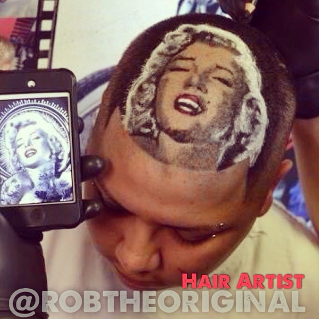 Парикмахер выстригает портреты, произведения искусство на головах, парикмахер стрижет картины, Роб Феррел, Rob Ferrel