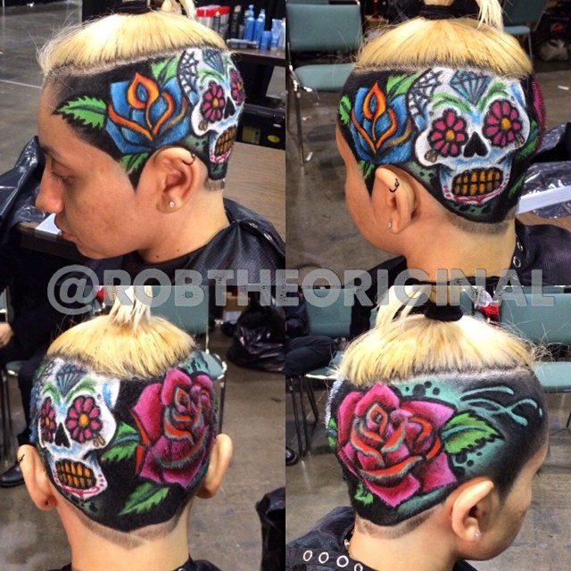 Парикмахер выстригает портреты, произведения искусство на головах, парикмахер стрижет картины, Роб Феррел, Rob Ferrel