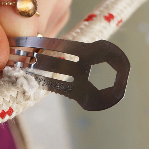 женская заколка инструменты, заколка заменяет инструменты, полезная женская заколка, как использовать заколку