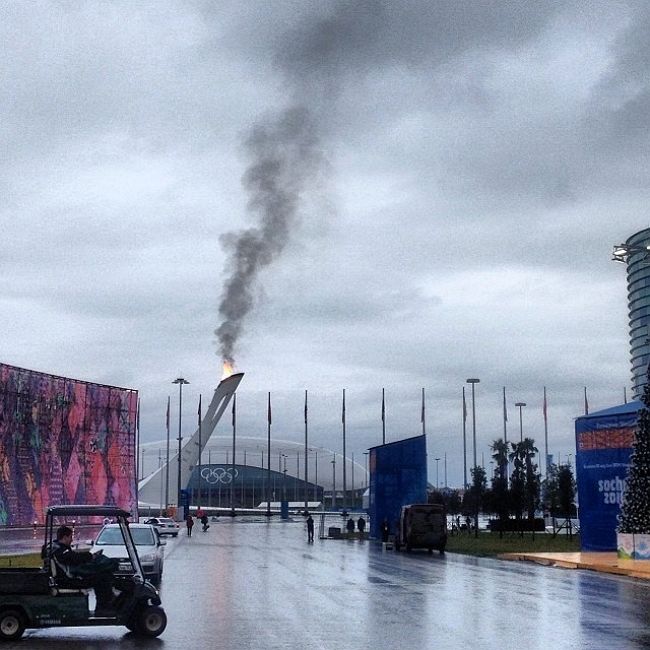 Сообщения от негодующих иностранных туристов прибывших на Олимпиаду Сочи 2014 Гневные, Twitter,сообщения, иностранцев, неготовы, отели, в Сочи, 2014, олимпиада