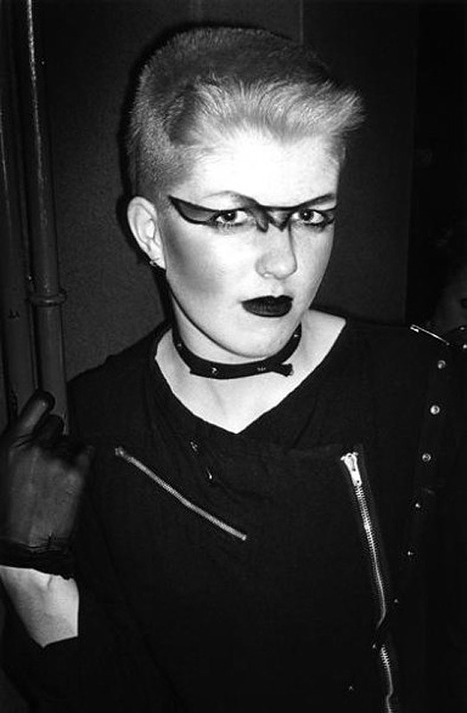 Неформальная молодёжь Лондона, Дерек Риджерс Derek Ridgers, панки 70-х, 78-87 London Yout