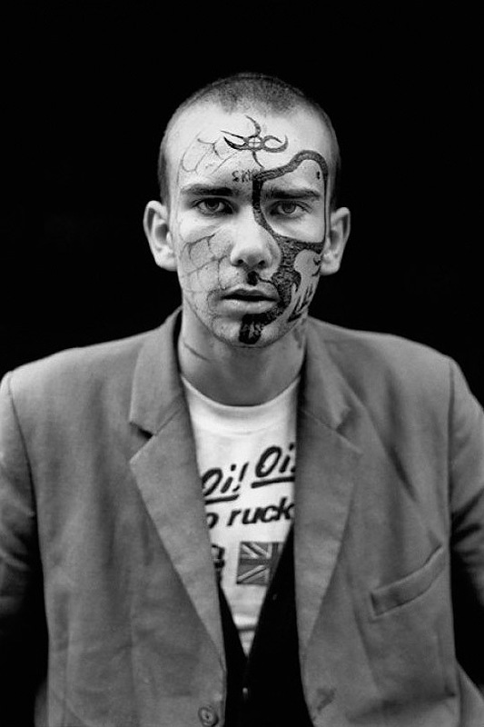 Неформальная молодёжь Лондона, Дерек Риджерс Derek Ridgers, панки 70-х, 78-87 London Yout