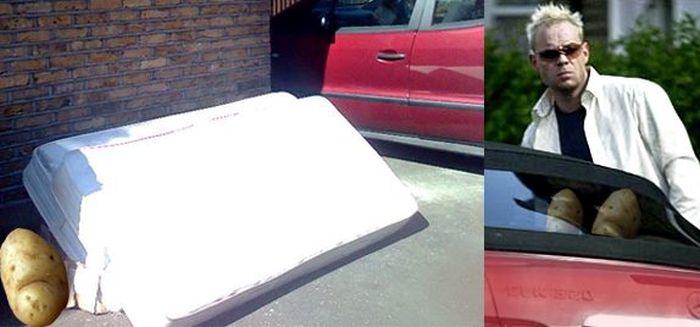 знаменитости, старые матрасы, звезды одеваются как матрасы