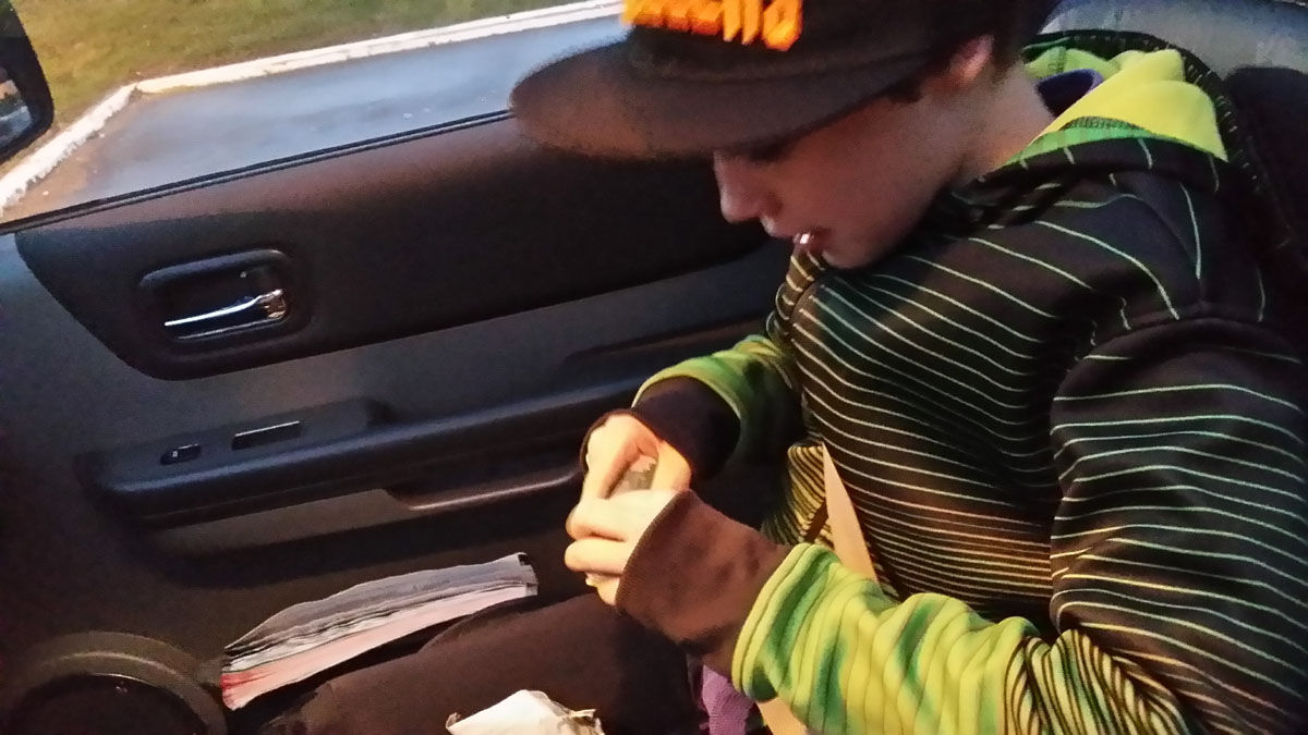 Папа устроил на день рождения сыну грандиозное приключение папа спрятал сюрприз для сына, приключение для сына на его день рождения, приключения для сына подсказки