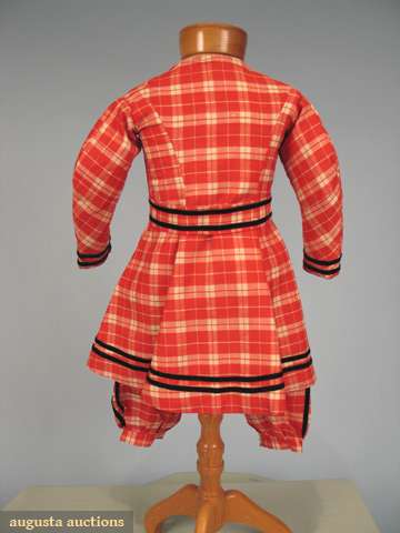 мальчики в платьях, IXI век мальчики платья