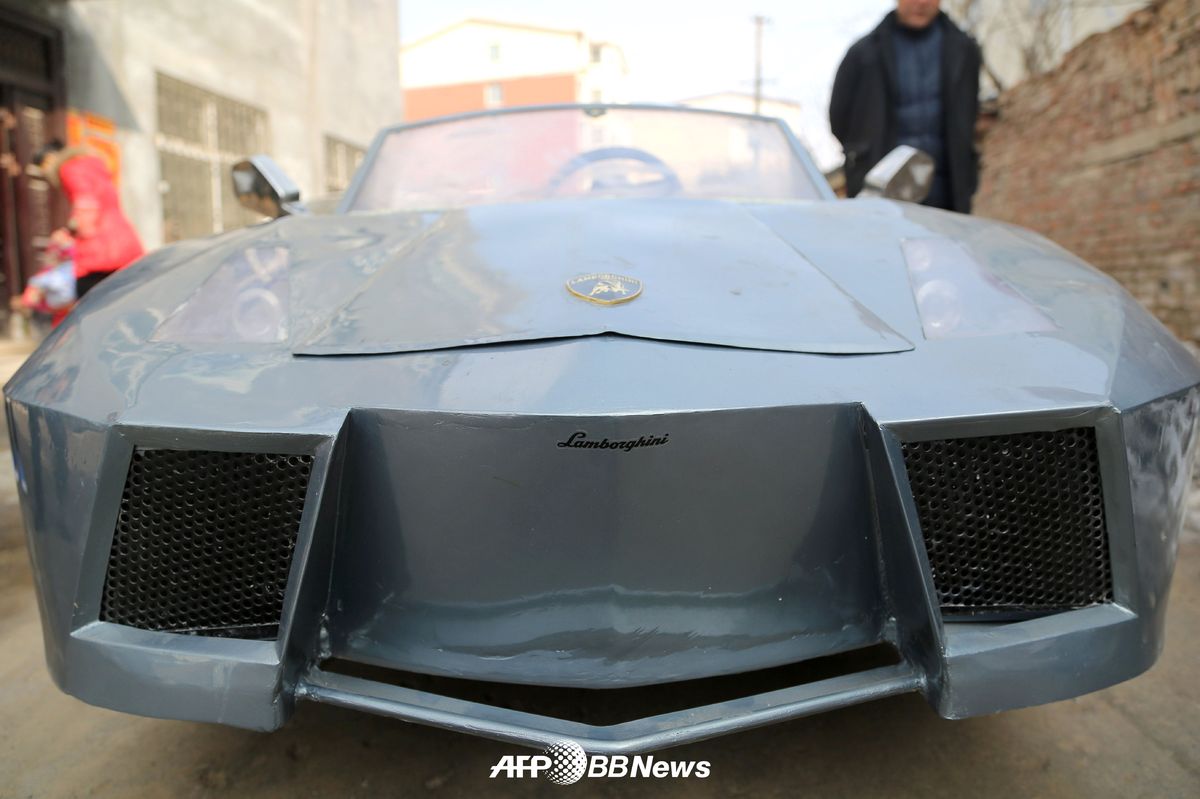 Дедушка построил мини-Lamborghini своими руками для маленького внука дедушка сделал Lamborghini, Lamborghini для внука, мини-Lamborghini, сделал Ламборгини своими руками