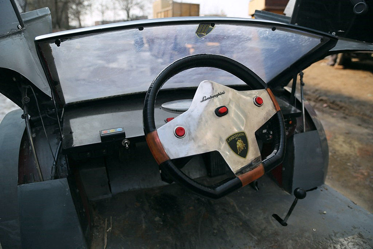 Дедушка построил мини-Lamborghini своими руками для маленького внука дедушка сделал Lamborghini, Lamborghini для внука, мини-Lamborghini, сделал Ламборгини своими руками