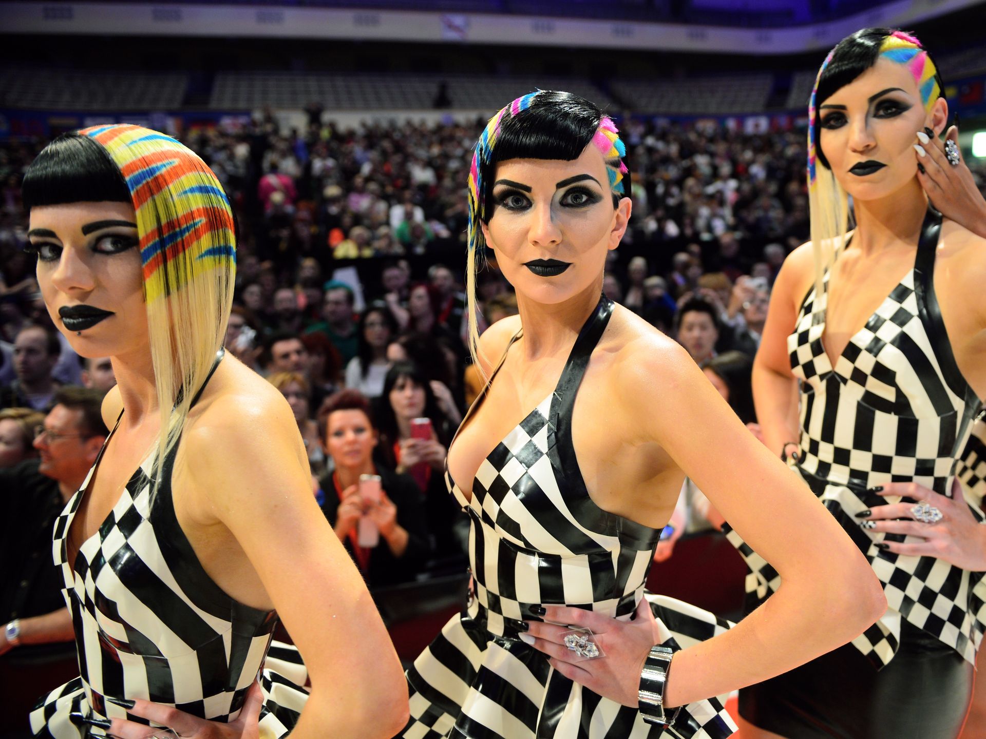 чемпионат по парикмахерскому искусству, OMC Hairworld 2014, креативные стрижки, причёски