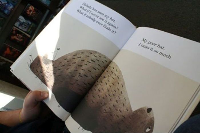 я хочу назад свою шляпу, книга медведь ищет шляпу, книга необычная концовка, Джон Классен, Jon Klassen
