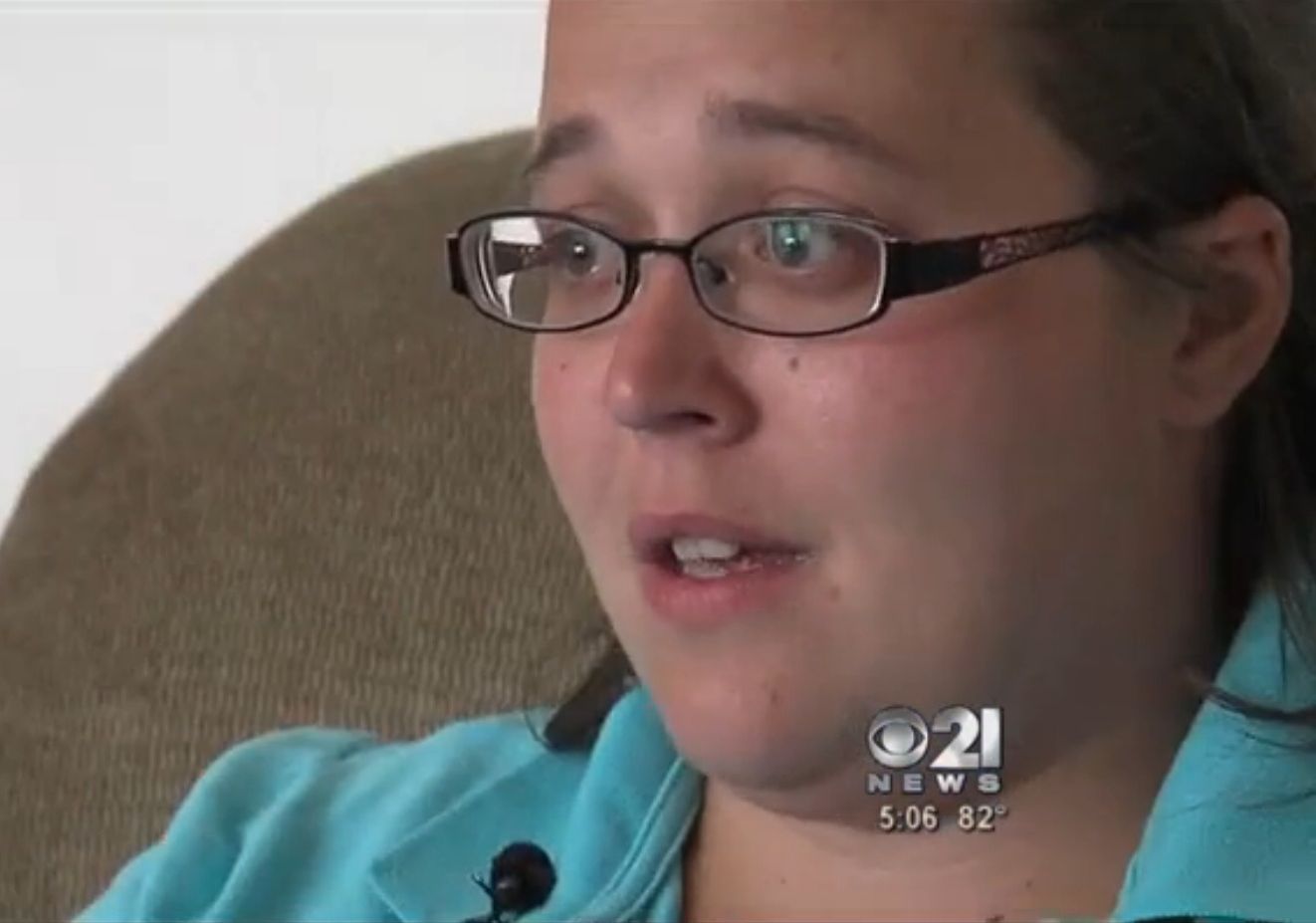 вор вернул фотографии сына, женщины попросила вора, карта памяти с фотографиями сына