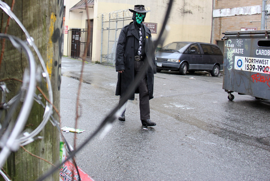 Супергерои нашего времени, готовые прийти на помощь в любую минуту супергерои современности, герои нашего времени