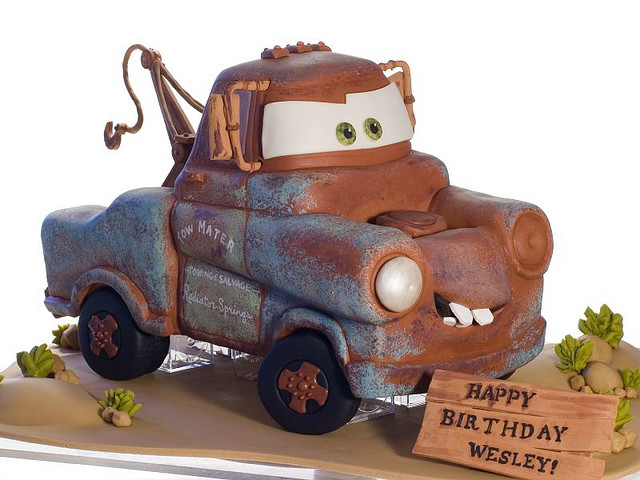 Бывший инженер НАСА создает шикарные торты, напоминающие предметы быта еда,торт, гиперреализм, Бывший инженер НАСА, шикарные торты, BethAnn Goldberg, Studio Cake