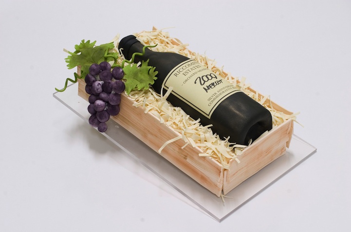 Бывший инженер НАСА создает шикарные торты, напоминающие предметы быта еда,торт, гиперреализм, Бывший инженер НАСА, шикарные торты, BethAnn Goldberg, Studio Cake