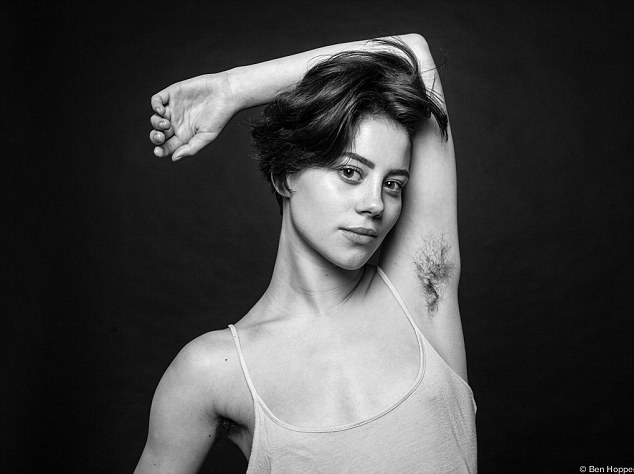 Девушки с небритыми подмышками, фотограф Бен Хоппер, Ben Hopper, модели не брили подмышки,