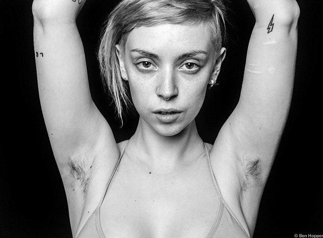 Девушки с небритыми подмышками, фотограф Бен Хоппер, Ben Hopper, модели не брили подмышки,