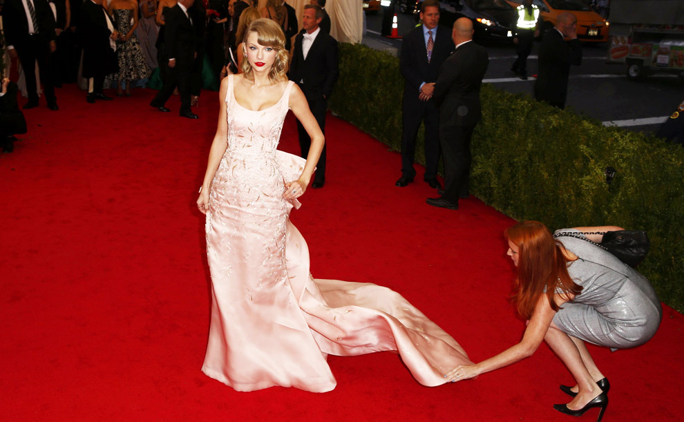 Бал Института костюма - 2014. Лучшие и худшие наряды звёзд Голливуда Бал Института костюма - 2014, Лучшие и худшие наряды бала института костюма, звёзды Голливуда