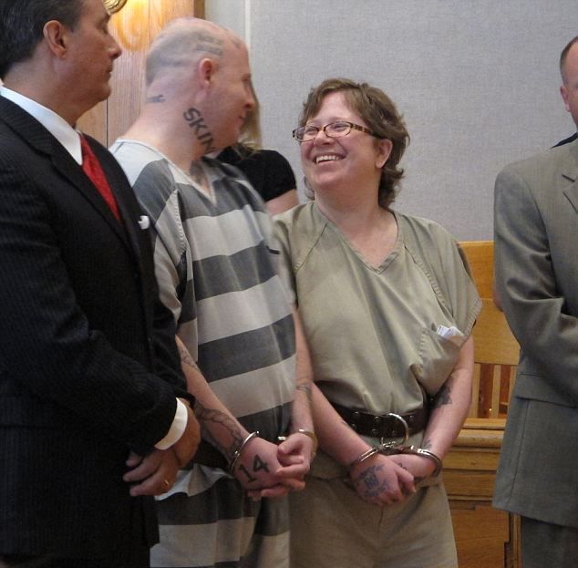 Пожизненное за убийство педофила, Джереми Ли Муди, Кристин Муди, Jeremy Lee Moody, Christine Moody 