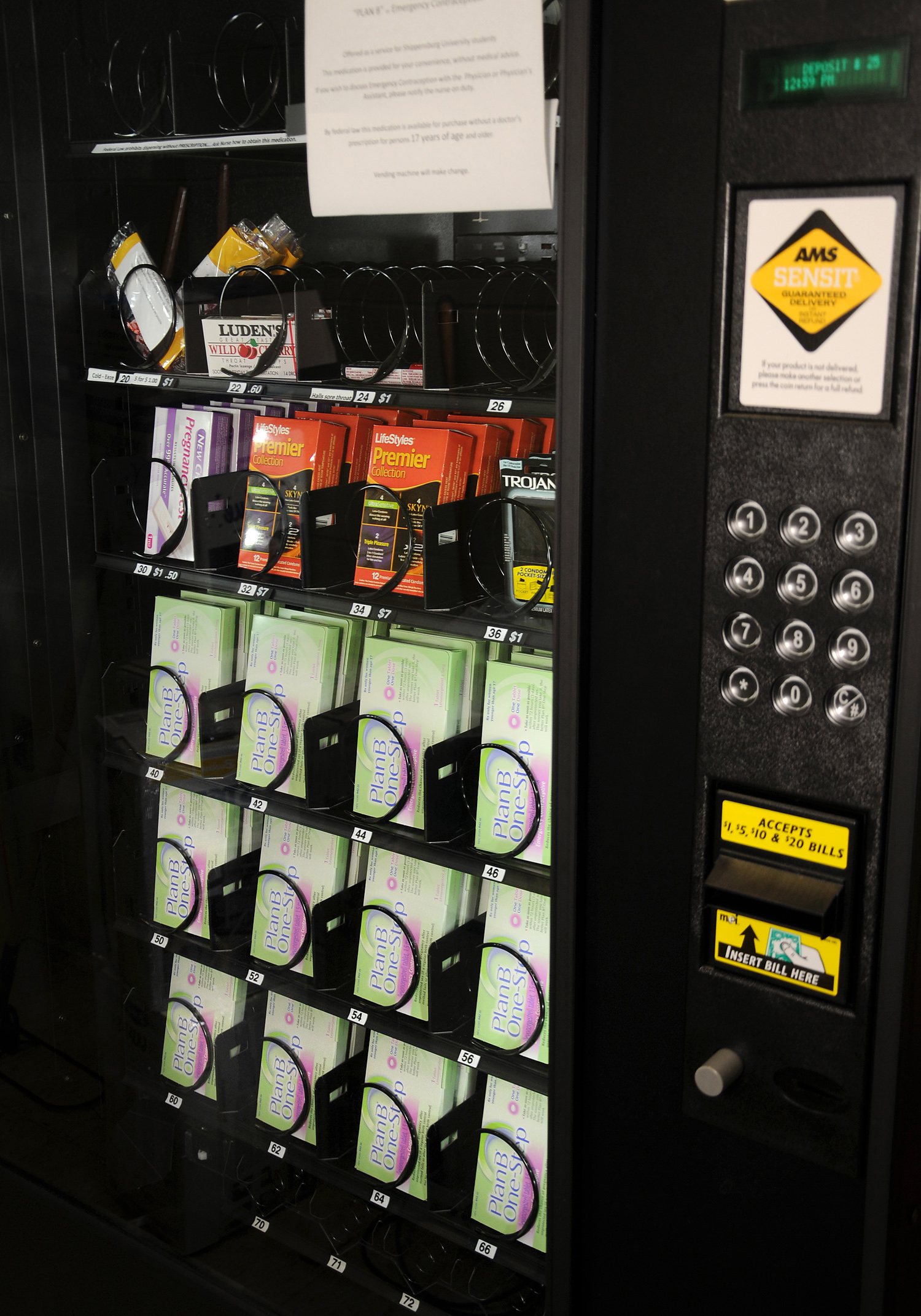 Живые крабы и другие неожиданные вещи, которые можно купить в торговом автомате что можно купить в торговом автомате, неожиданные вещи которые можно купить в торговом автомате