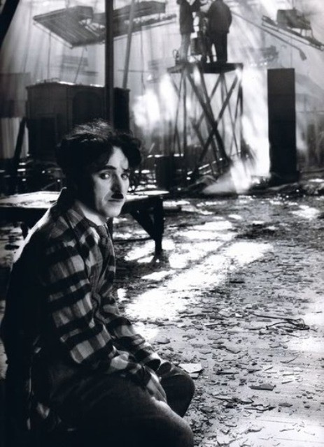 Редкие  кадры из жизни звёзд, архивные фотографии знаменитостей 