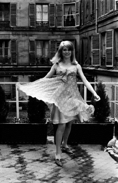 Редкие  кадры из жизни звёзд, архивные фотографии знаменитостей 