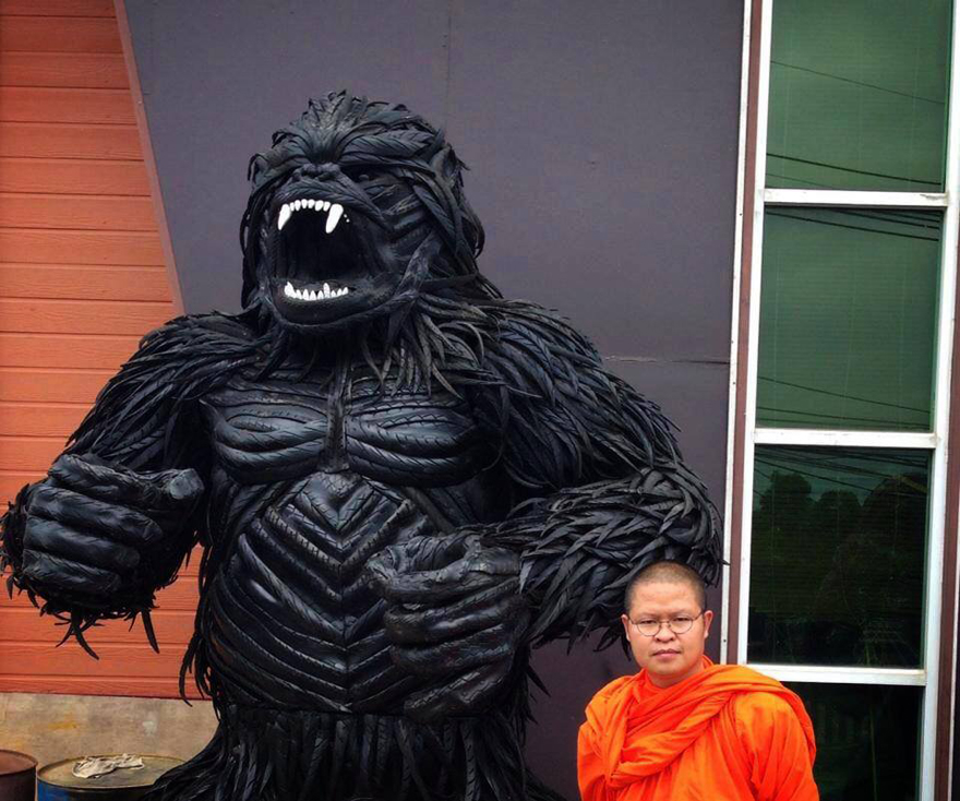 скульптуры из металлолома, Пан Хун Лек, Ban Hun Lek, халк из металлолома 