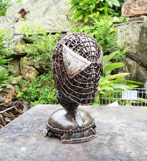 скульптуры из металлолома, Пан Хун Лек, Ban Hun Lek, халк из металлолома 