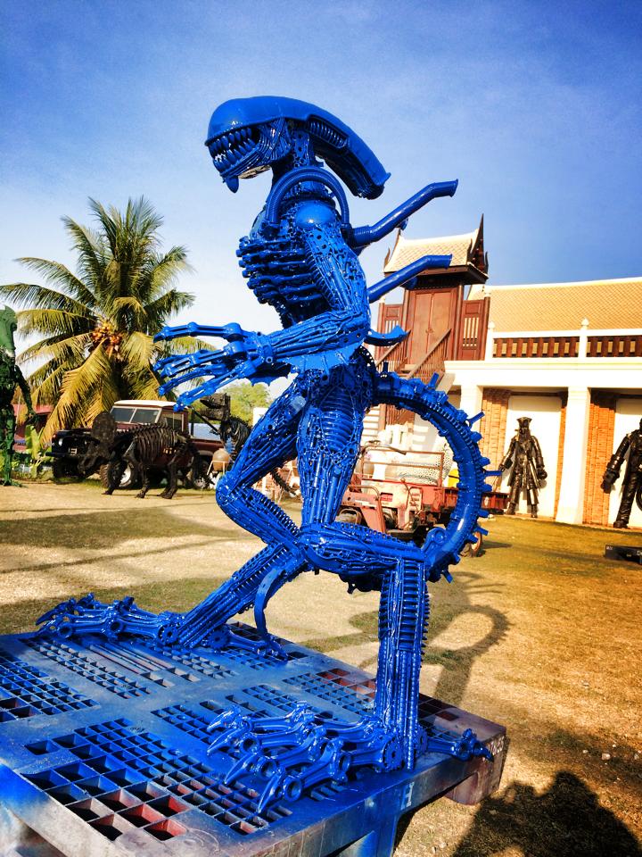 скульптуры из металлолома, Пан Хун Лек, Ban Hun Lek, халк из металлолома 