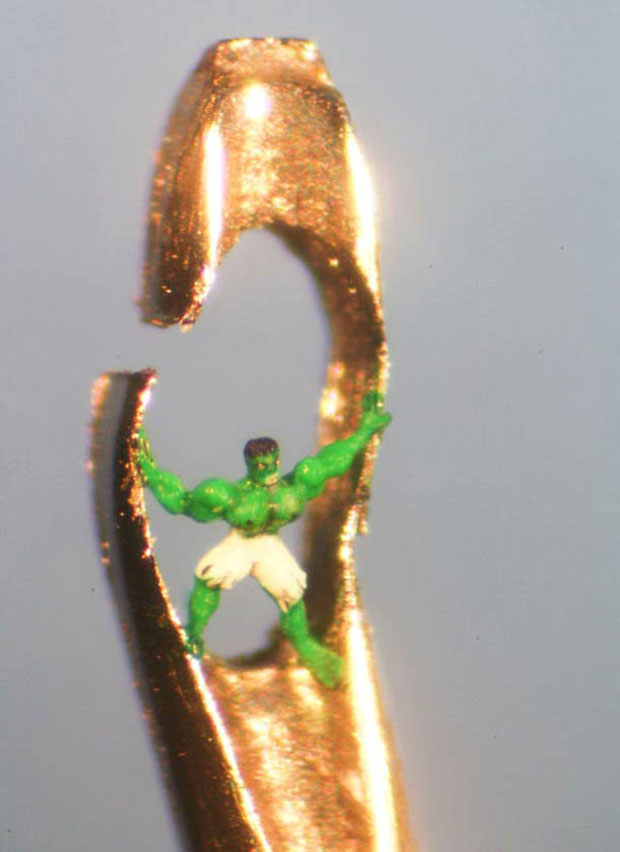 микро скульптуры в игольном ушке, крошечные скульптуры игольное ушко, Уилларда Уигана, Willard Wigan