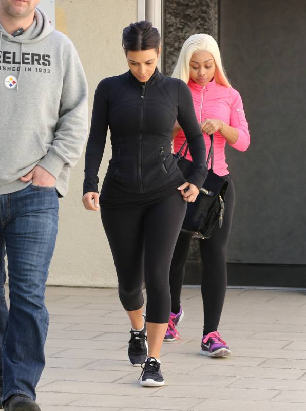 Пышнозадая Ким Кардашьян и её подруга с ещё более выдающимися ягодицами огромные ягодицы ким кардашьян, ким кардашьян и блэк чайна, огромный зад, kim kardashian, blac chyna