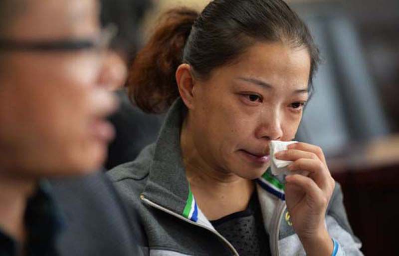 Трогательный и по-настоящему сильный поступок мальчика больного раком для своей мамы Чэнь Сяотянь, Chen Xiaotian, мальчик пожертвовал ради матери, отдал маме почку, рак мозка