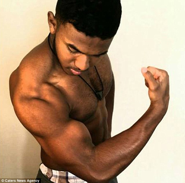 Из парня с толстым животом в накаченного красавца при помощи правильной диеты и тренировок похудел 12 недель, привел себя в форму, Омар Шариф, правильная диета