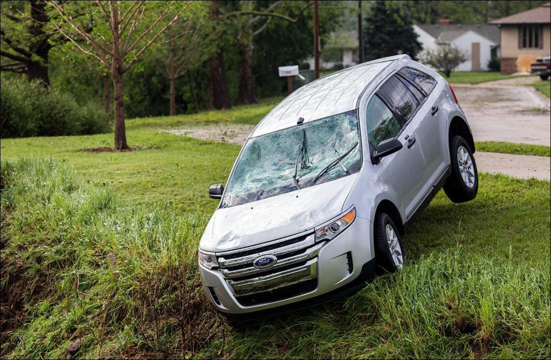 град Небраска, последствия града Небраска, град теннисный мяч