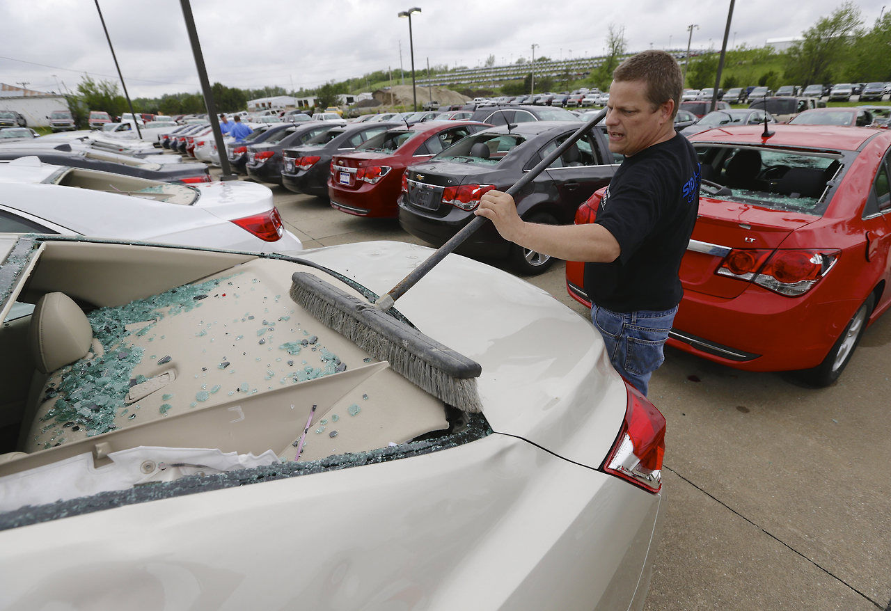 град Небраска, последствия града Небраска, град теннисный мяч