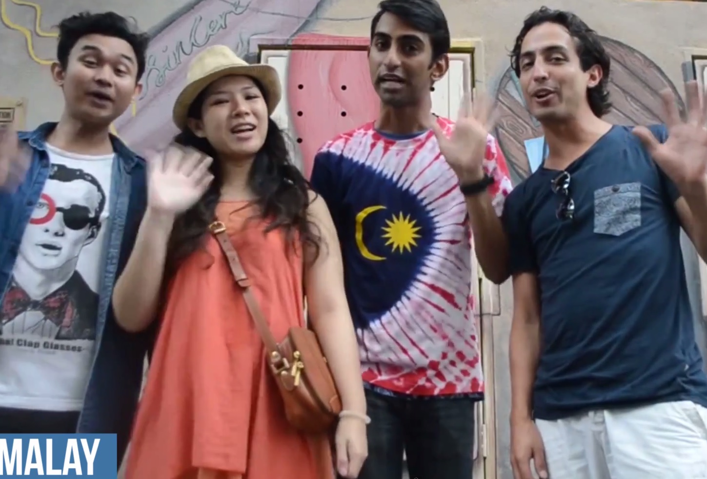 привет и пока на разных языках, People Saying Hello And Goodbye In Their Languages