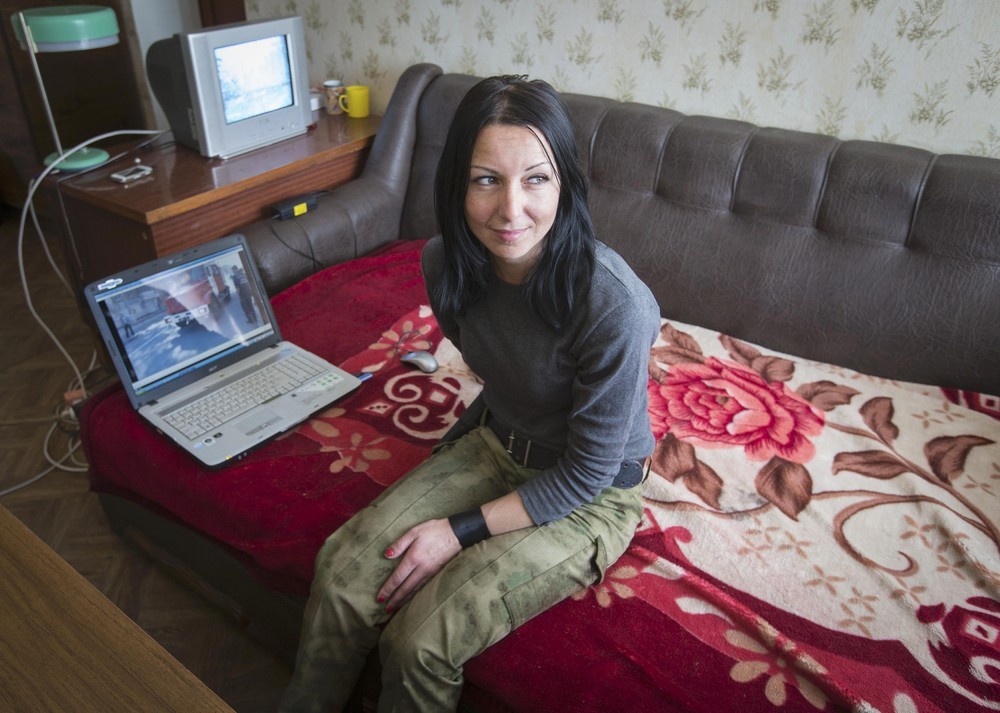 Женщины-бойцы, воюющие на территории Украины женщины бойцы Украина, женщины сражающиеся на Украине, женщины воюющие в Украине, пророссийские женщины в Украине