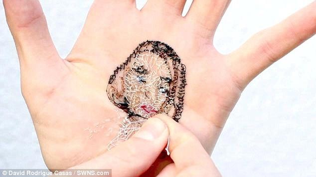 художник превратил руку в кашпо, заполнил ладонь землей, Дэвид Ката, David Cata