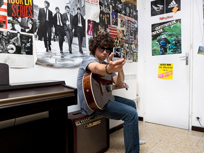 селфи, автопортреты для социальных сетей, Матье Грак, Эван Баден, Вольфрам Хан 