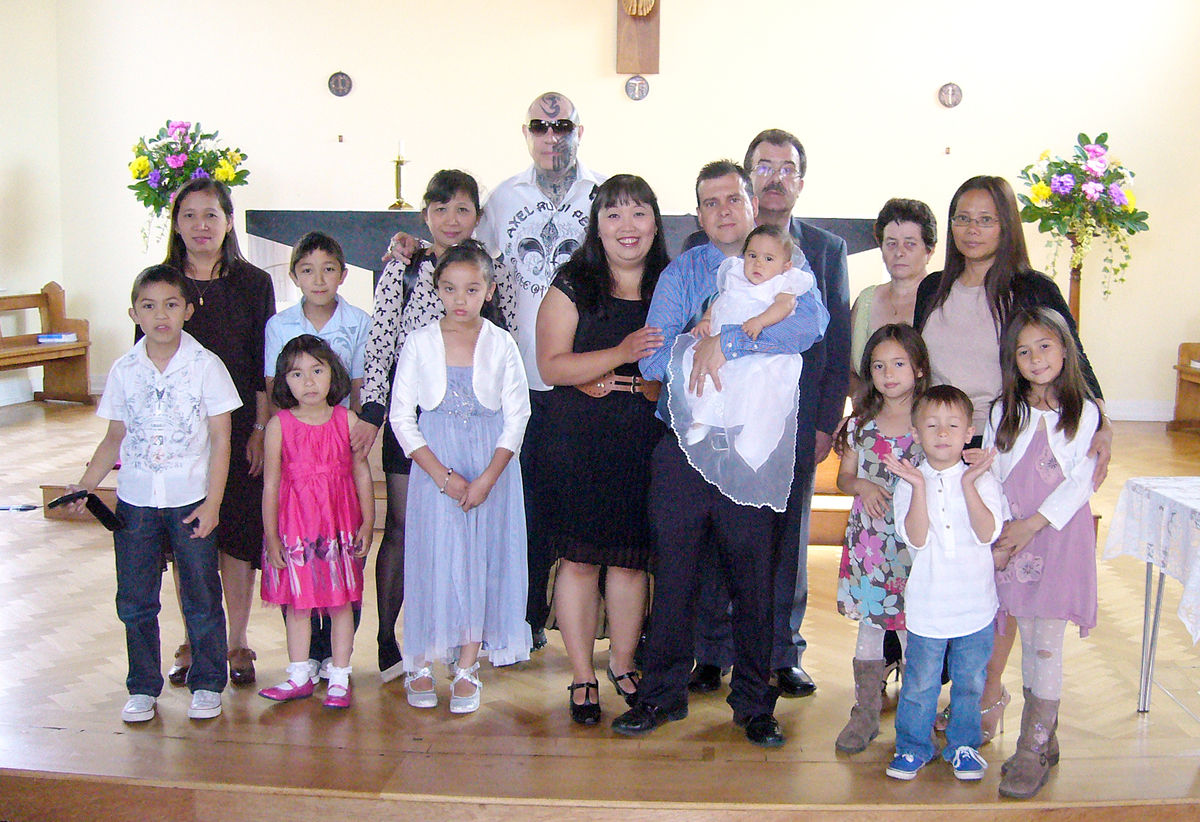 Из приличного семьянина в татуированное нечто забил всё тело татуировками, Кит Гордон, Keith Gordon, на старости забил тело татуировки, все тело тату Кит Гордон