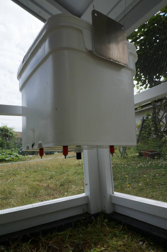 шикарный курятник, самый роскошный курятник, курятник своими руками, супер курятник