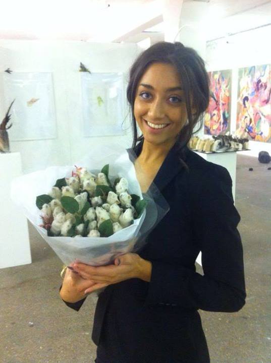 Таксидермистка съедает мясо животных, Эль Кей Elle Kaye