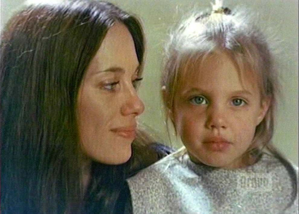 Интимныe тайны Анджелины Джоли, открывающие актрису с другой стороны интимные тайны анджелины джоли, скелеты в шкафу анджелина джоли