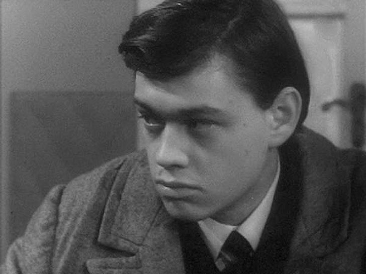 Дебютные роли любимых актеров советского кино первые роли в кино, дебютные роли советских актёров