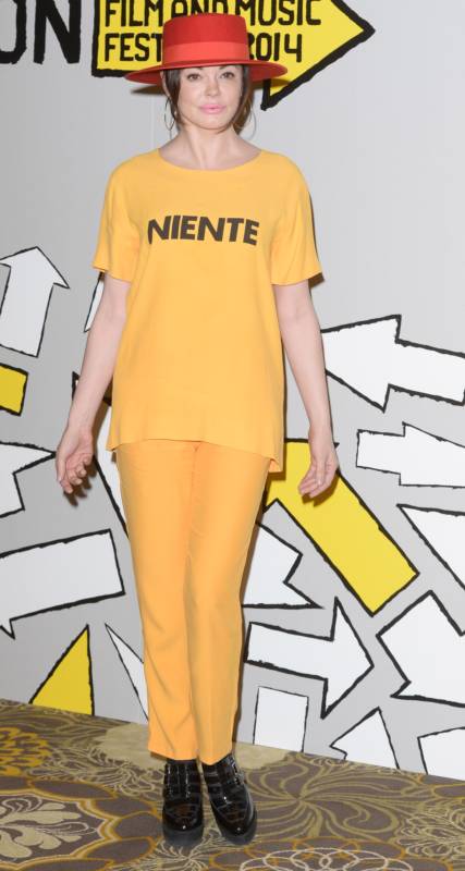 самые странные наряды звёзд, нелепо одетые звёзды, наряды знаменитостей