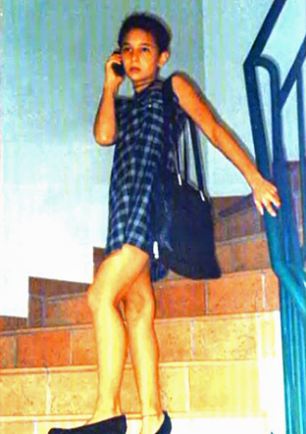 Кончита Вурст до превращения, Кончита Вурст в детстве, Томас Нойвирт до превращения, татуировка Кончиты Вурст, родители Кончиты Вурст