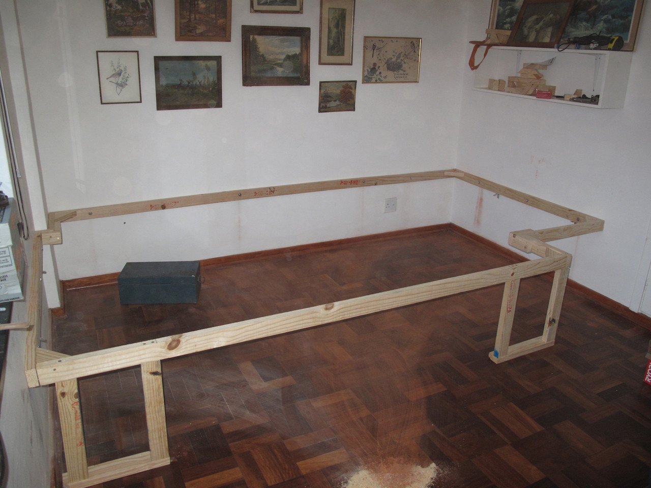 офис из спальни, рабочий офис из комнаты для гостей