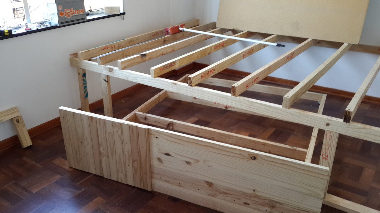 офис из спальни, рабочий офис из комнаты для гостей